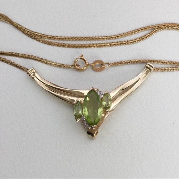 14k PERIDOT NECKLACE - Picture 3 of 6